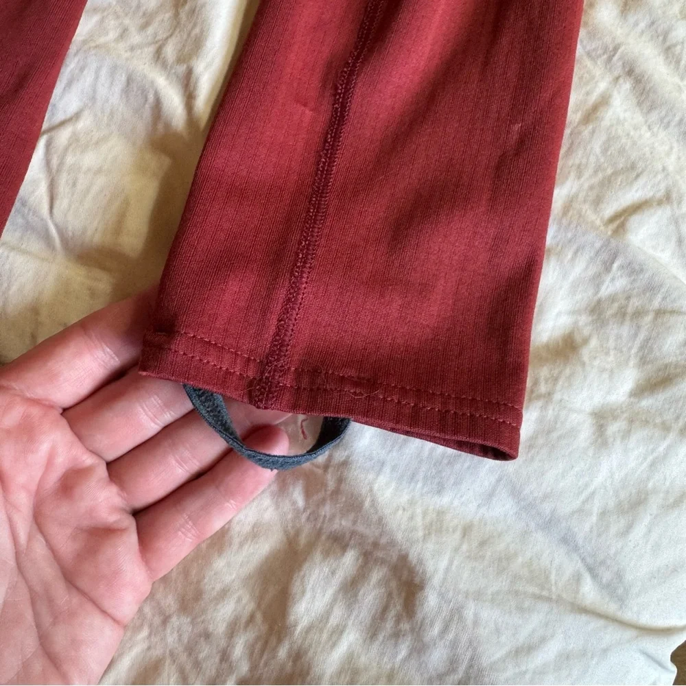 Women's Patagonia Mid Weight Capilene Base Layer, Deep Red, Size M - Picture 3 of 9